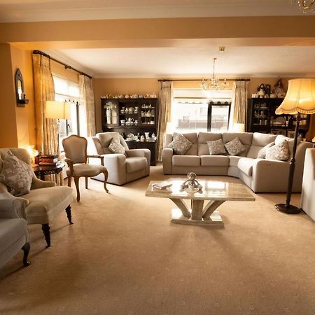 Station House Bed & Breakfast Енистимон Екстериор снимка
