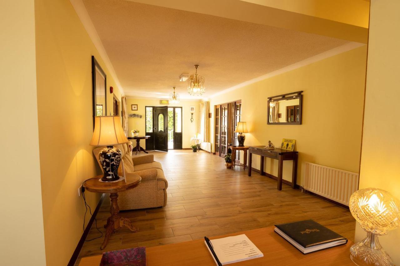 Station House Bed & Breakfast Енистимон Екстериор снимка