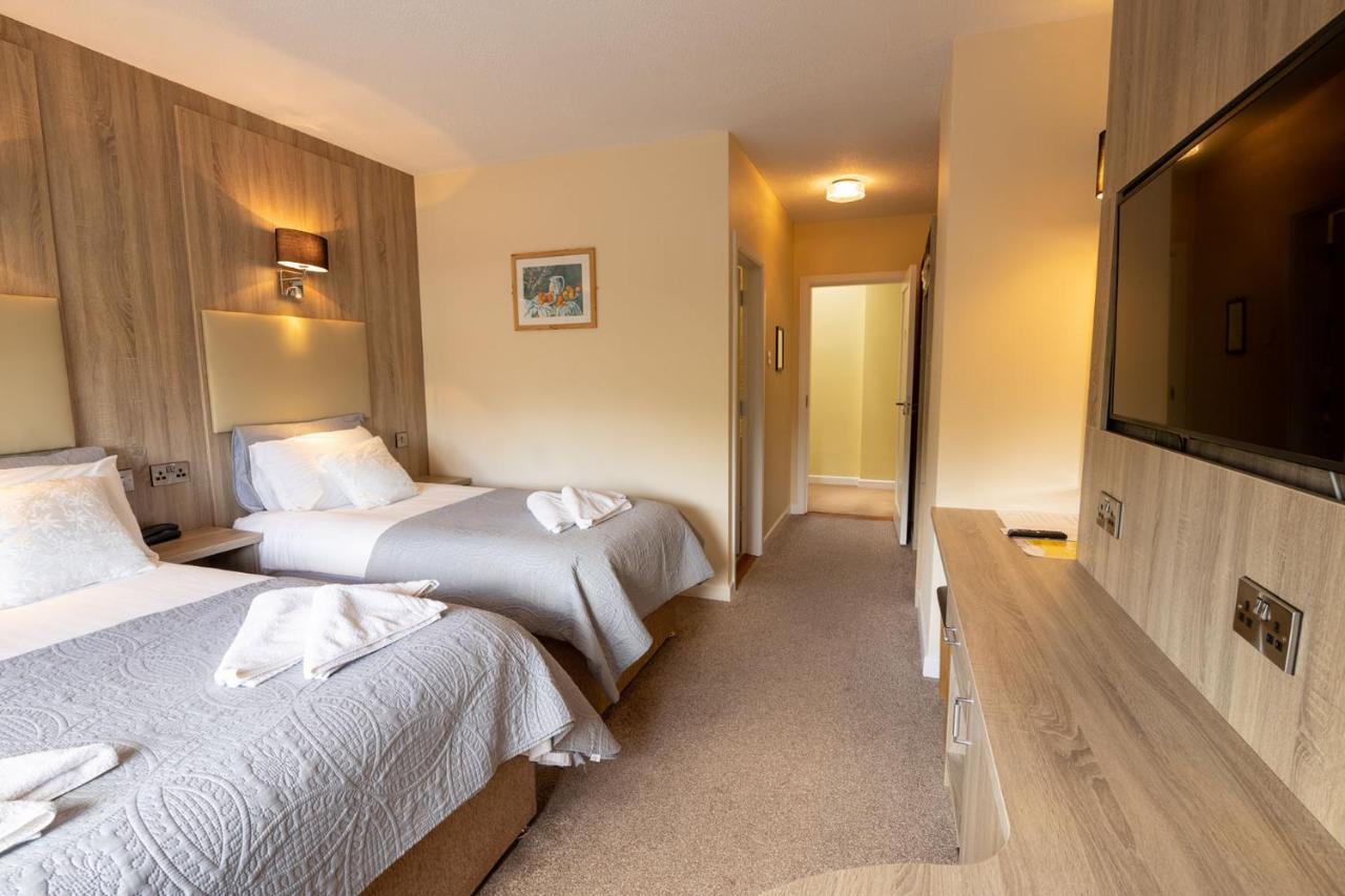 Station House Bed & Breakfast Енистимон Екстериор снимка