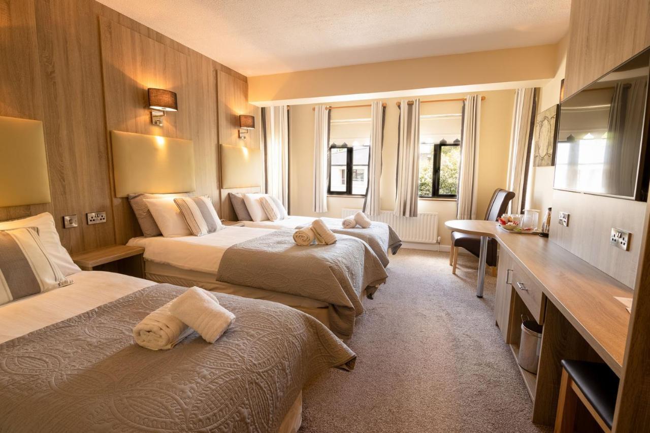 Station House Bed & Breakfast Енистимон Екстериор снимка