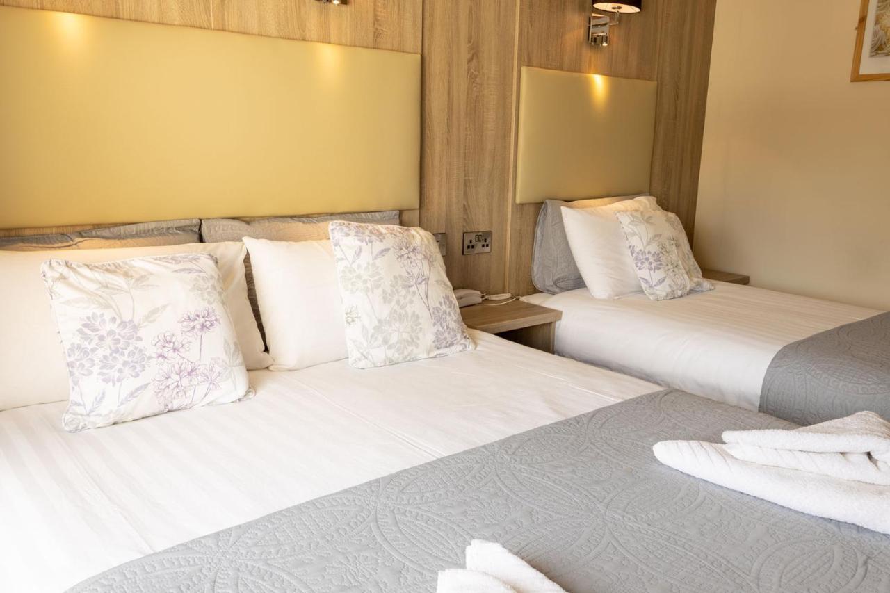 Station House Bed & Breakfast Енистимон Екстериор снимка