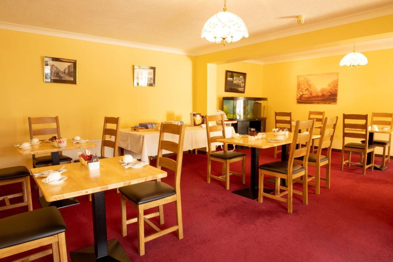 Station House Bed & Breakfast Енистимон Екстериор снимка