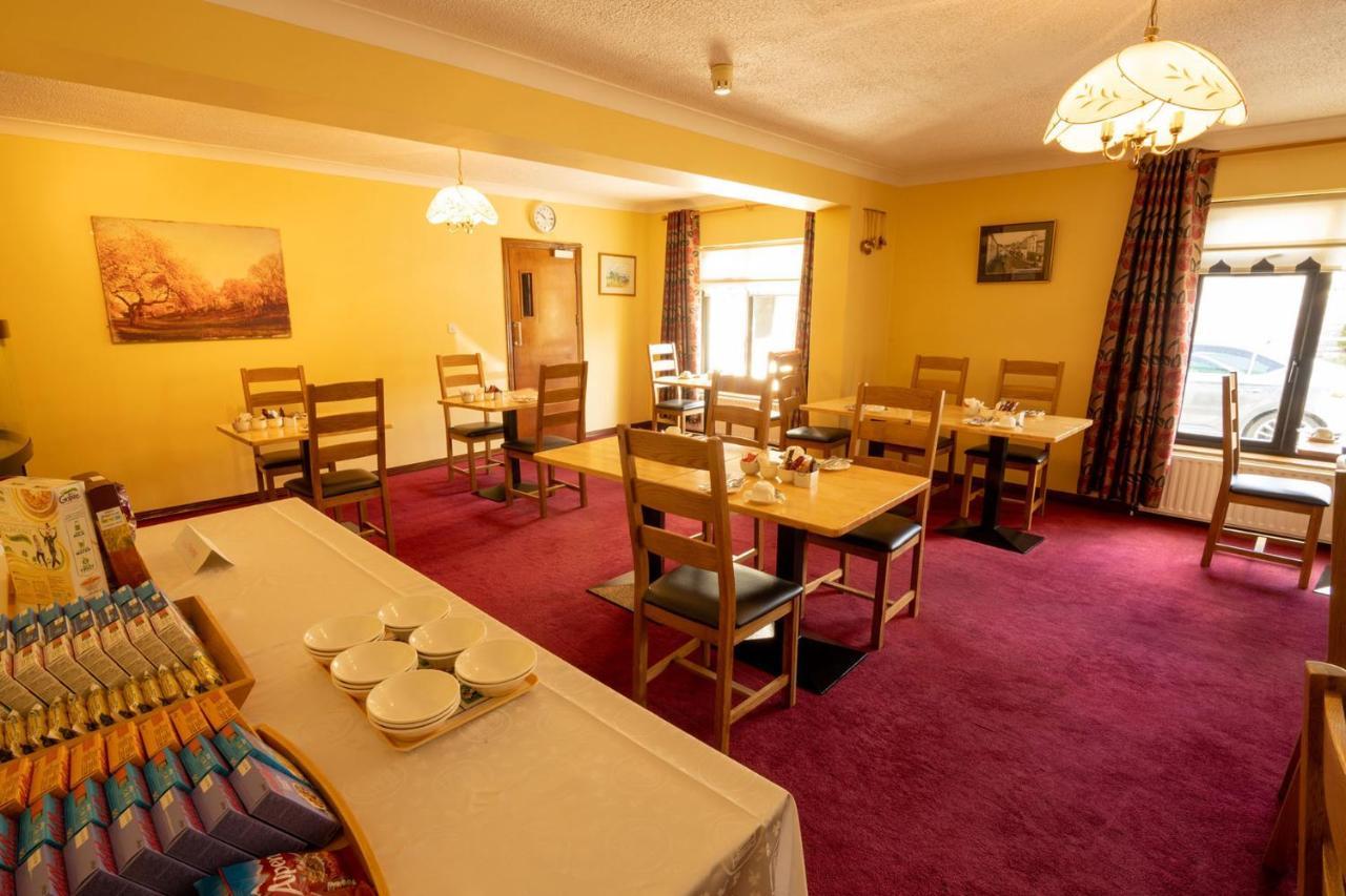 Station House Bed & Breakfast Енистимон Екстериор снимка